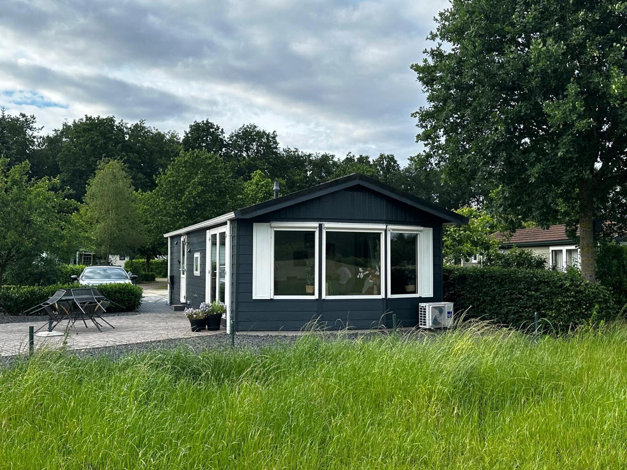 Luxe Chalet Met Uniek Vrij Uitzicht Op Rustig Park In Papenvoort Drenthe Esterno foto